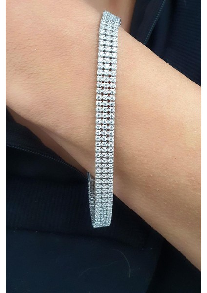 Pırlanta Parlaklığında Zirkon Taşlı 3 Sıra Su Yolu Bileklik