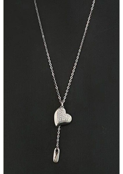 Pırlanta Parlaklığında Zirkon Taşlı 925AYAR Gümüş Kalp Kolye