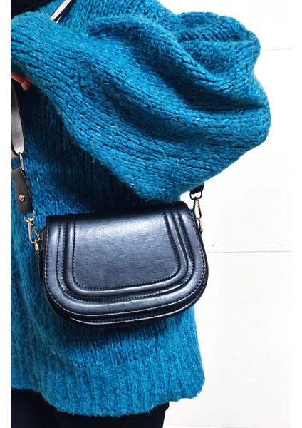 Uzayabilen Askılı Zeyna Model Baget Kadın Omuz Çantası fiyatları