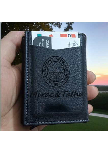 Kişiye özel isimli Mekanizmalı Kartlık ve Para Cüzdanı