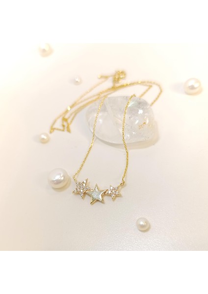 Üç Yıldızlı Kolye 14 Ayar Altın 4K Videolu