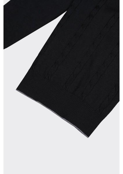 Erkek V Yaka Triko modelleri