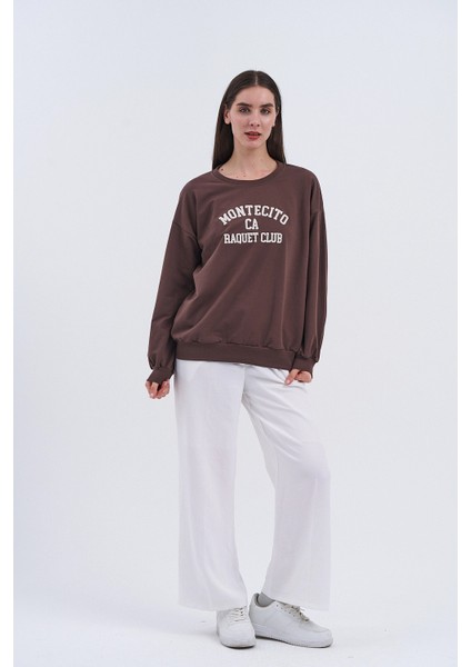 Trend Kadın Şıklığı ve Rahatlığı Bir Arada Sunan Sweatshirt. fiyatları