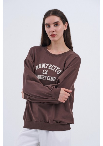 Trend Kadın Şıklığı ve Rahatlığı Bir Arada Sunan Sweatshirt. indirimleri