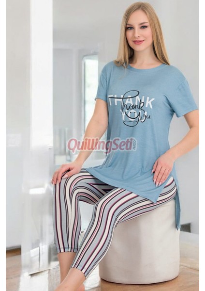 Açık Mavi Renk ve Çizgili Pamuklu Kadınların Tercihi Lady 12049 Kapri ve Taytlı Pijama Takımı
