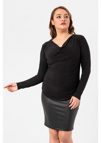 Büyük Beden Degaje Yaka Bluz fırsatları