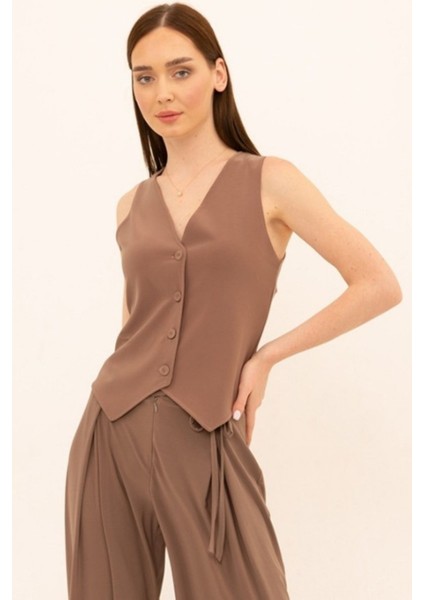 Düğmeli Klasik Kesim Yelek fırsatları