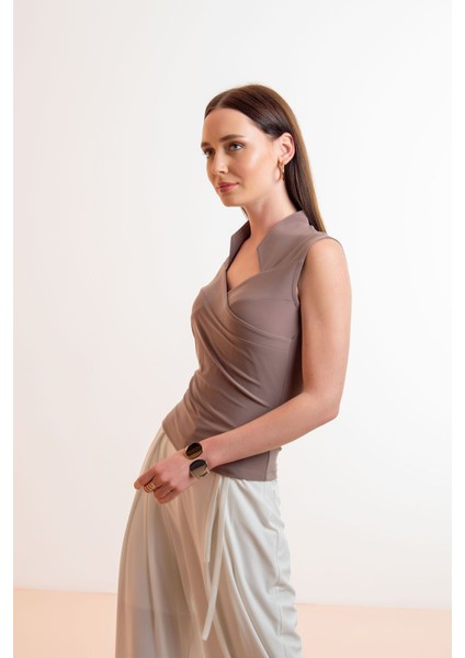 Dik Kruvaze Yaka Bluz fiyatları