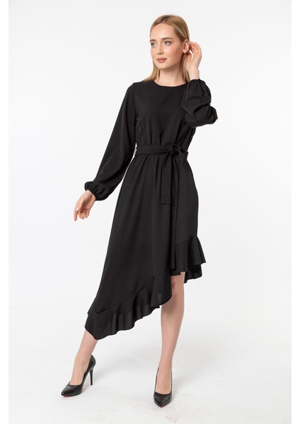 Asimetrik Kesim Etek Ucu Volanlı Balon Kol Elbise