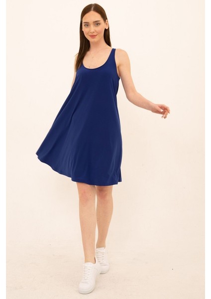 U Yaka Rahat Kesim Elbise modelleri