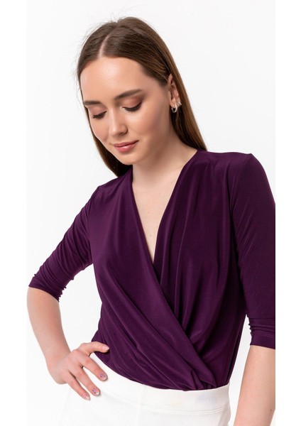 Alttan Çıtçıtlı Kruvaze Yaka Truvakar Kol Bluz & Body