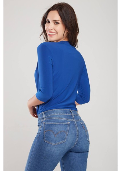 Alttan Çıtçıtlı Kruvaze Yaka Truvakar Kol Bluz & Body modelleri
