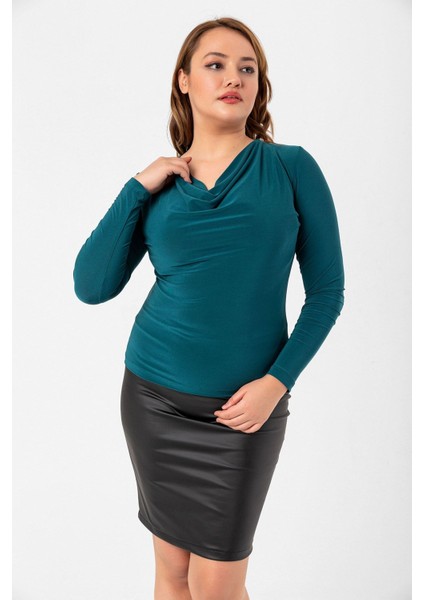 Büyük Beden Degaje Yaka Bluz