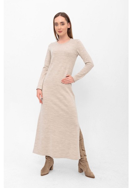 Bisiklet Yaka Yırtmaçlı Uzun Triko Elbise fiyatları