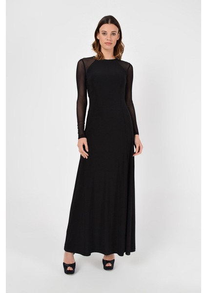 Kadın Yırtmaç ve Tül Detay Elbise indirimleri