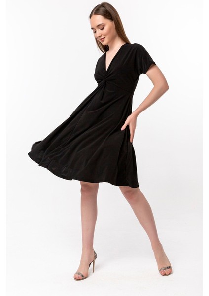 Burgulu Yaka Elbise modelleri