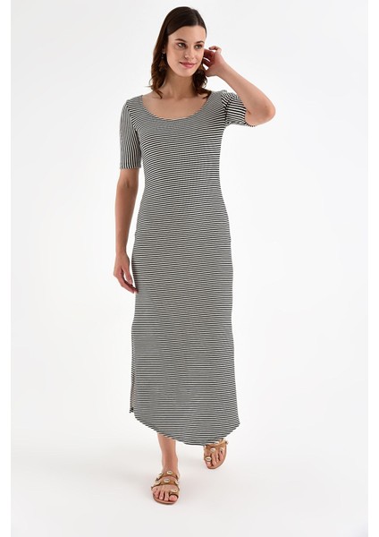 Kadın - Yırtmaç Detay Balerin Yaka Elbise