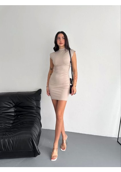 Yarım Bogazlı Kolsuz Mini Boy Elbise - Bej