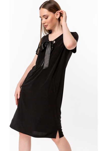 Yakada Kuşgözü Detay Cepli Elbise fiyatları