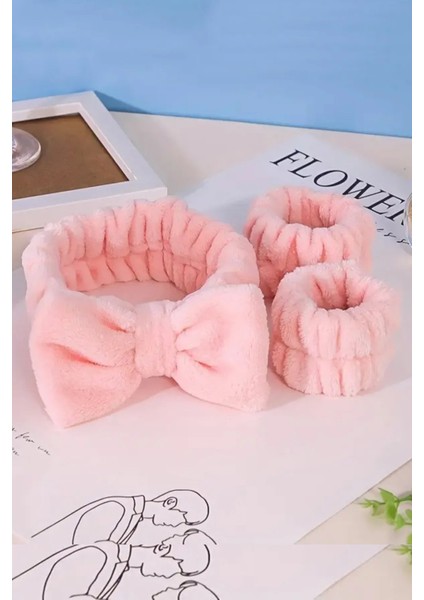Pembe Rengi Süper Soft Spa Takımı - 2 Adet Havlu Yıkama Bilekliği ve Elastik Saç Bandı Takımı