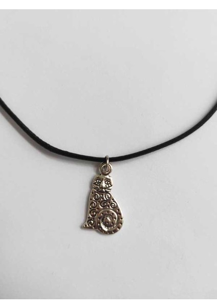 Siyah Deri Ipli Metal Oturan Kedi Objeli Kolye - Sevgililer Günü Doğum Günü Yılbaşı Hediyesi