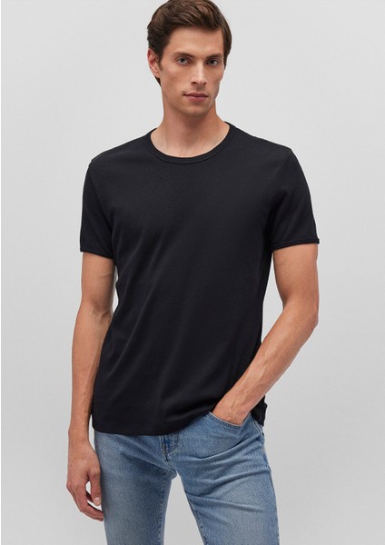Erkek Siyah Basic Tişört 063747-900