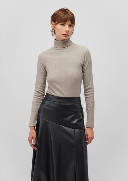 Boğazlı Gri Tişört 1612815-86585 modelleri