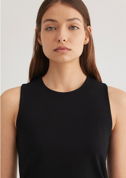 Siyah Halter Yaka Top 1612991-900 indirimleri