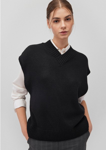 Yün Karışımlı V Yaka Siyah Süveter 1710573-900