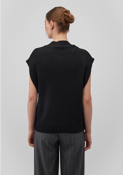 Yün Karışımlı V Yaka Siyah Süveter 1710573-900 fırsatları