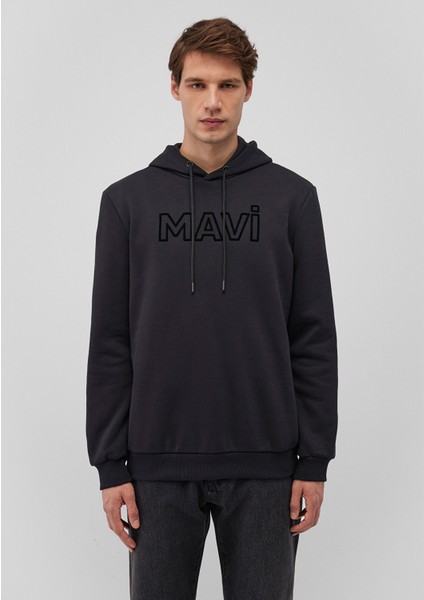 Mavi Logo Baskılı Kapüşonlu Siyah Sweatshirt 0610941-900