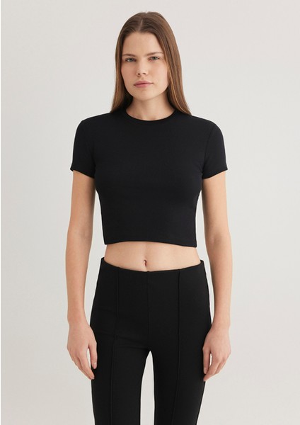 Siyah Basic Tişört 1600814-900 fırsatları