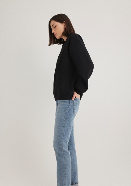 Kadın Bisiklet Yaka Siyah Basic Sweatshirt 1610198-900 fiyatları