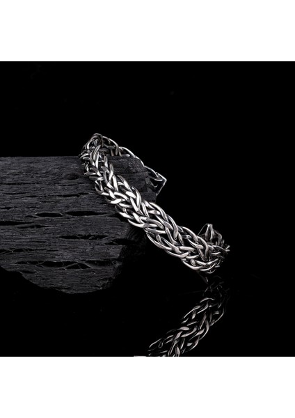 925 AyarGümüş Örgü Motifli Erkek Kelepçe Bileklik Modeli