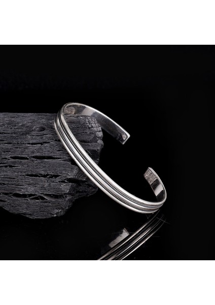 925 AyarGümüş Motifli Erkek Kelepçe Bileklik Modeli