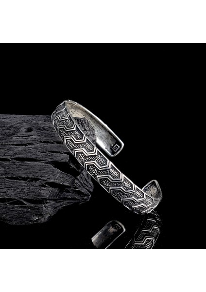 925 AyarGümüş Desen Motifli Erkek Kelepçe Bileklik modelleri