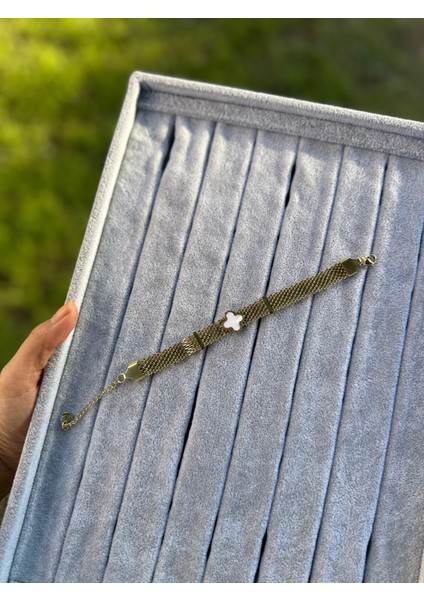 Yonca Detay Hasır Zincir Bileklik fiyatları