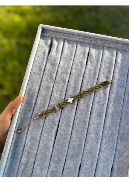 Yonca Detay Hasır Zincir Bileklik modelleri