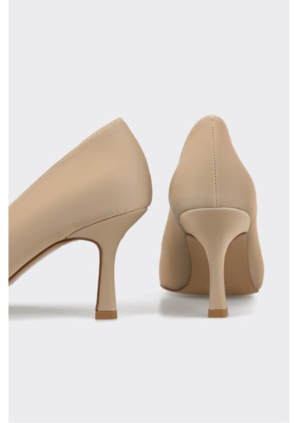 Bej Kadın Stiletto fırsatları