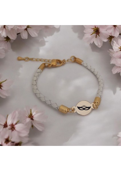 Kadınlar İçin Özel Tasarımlı 14 Ayar Altın Plakalı Balmaske Bilekliği