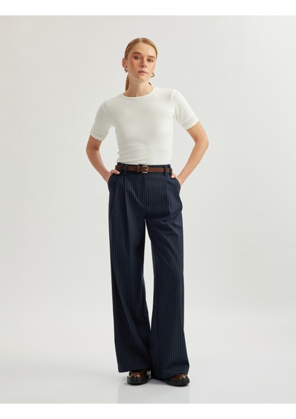 Viskon Slim Fit Kısa Kollu Bisiklet Yaka Tişört