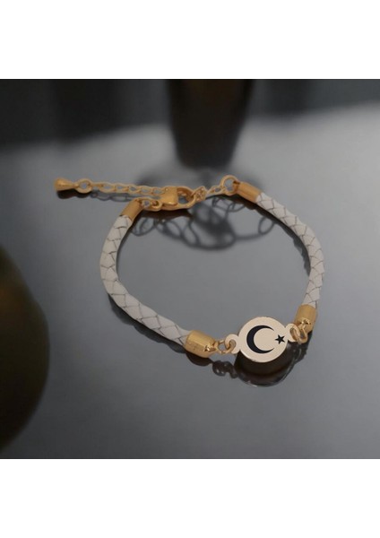 Kadınlar İçin Özel Tasarımlı 14 Ayar Altın Plakalı Türkiye Bilekliği