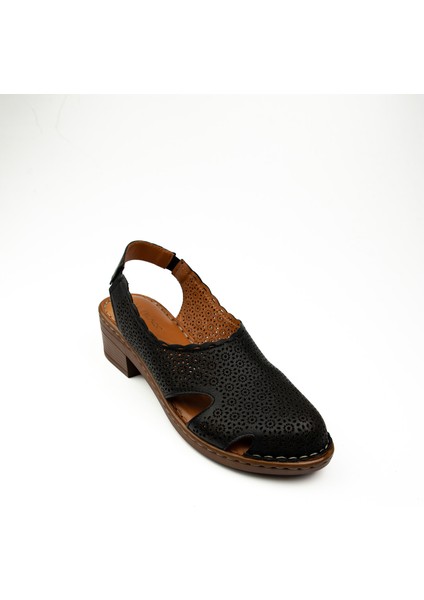 45224-1 Siyah Deri Kadın Sandalet