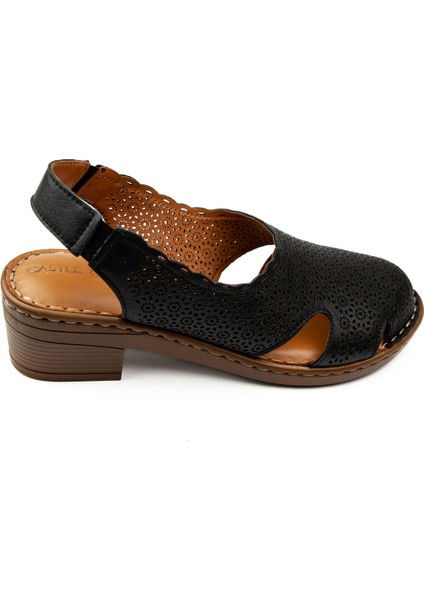 45224-1 Siyah Deri Kadın Sandalet fiyatları