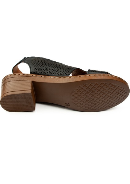 45224-1 Siyah Deri Kadın Sandalet indirimleri