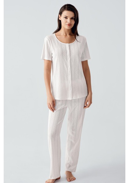 Kısa Kollu Ajurlu Düğmeli Esnek Pamuklu Pijama Takım