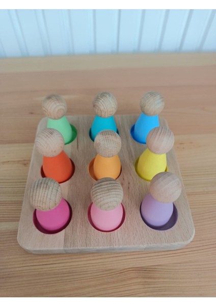 Eşleştirme Tablalı Peg Bebek Seti - 9 Renk