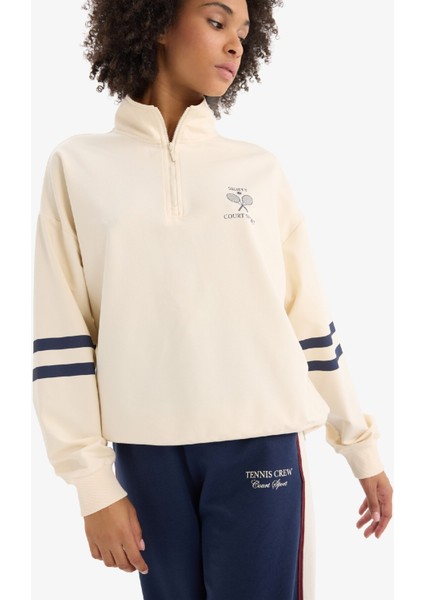 DeFacto Fit Oversize Geniş Kalıp Yarım Fermuarlı Baskılı Sporcu Sweatshirt D7132AX25SP