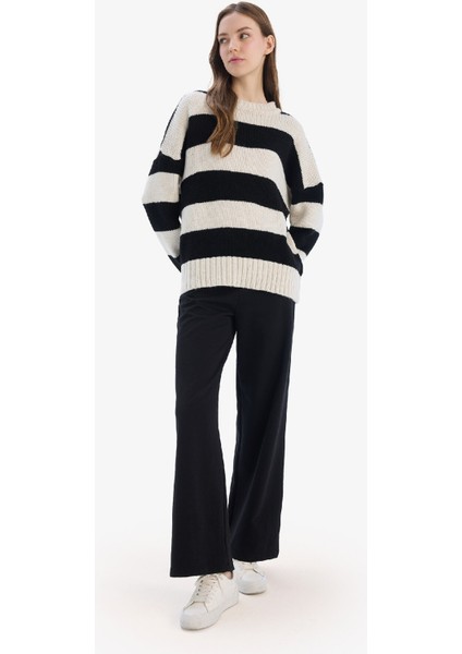 Wide Leg Standart Boy Basic Düz Geniş Bol Paça Eşofman Altı E7952AX25SP