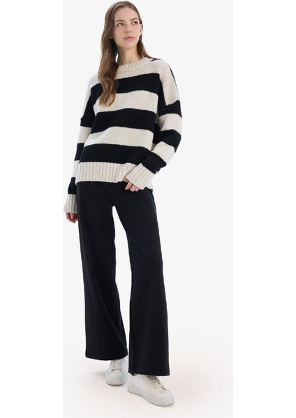 Wide Leg Standart Boy Basic Düz Geniş Bol Paça Eşofman Altı E7952AX25SP